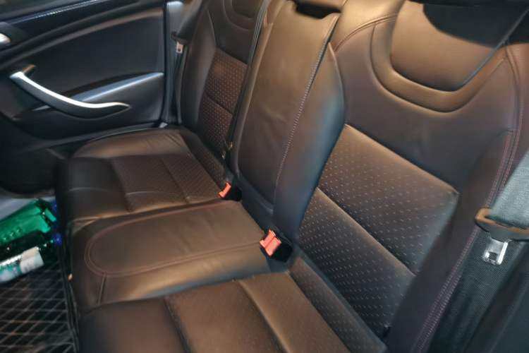 Used Citroen C5 2014 1.6T Automatic Luxury Model Left Rear Seat
