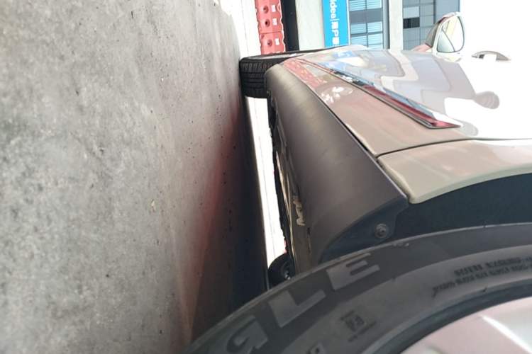 Used Citroen C5 2014 2.0L Automatic Luxury Edition Left Side Sill