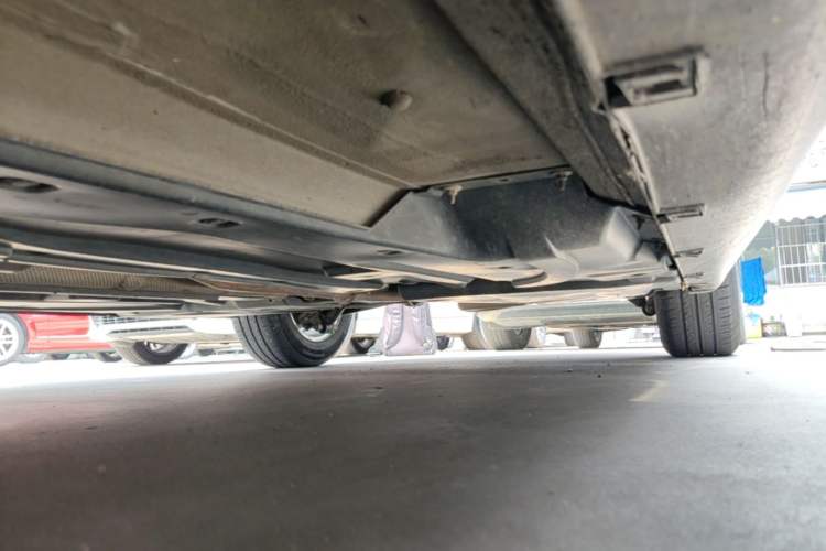 Used Citroen C5 2014 1.6T Automatic Luxury Model Left Side Sill