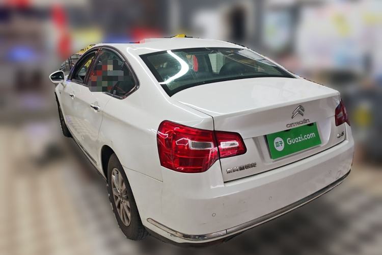 Used Citroen C5 2014 1.6T Automatic Luxury Model Rear Left 45 Deg
