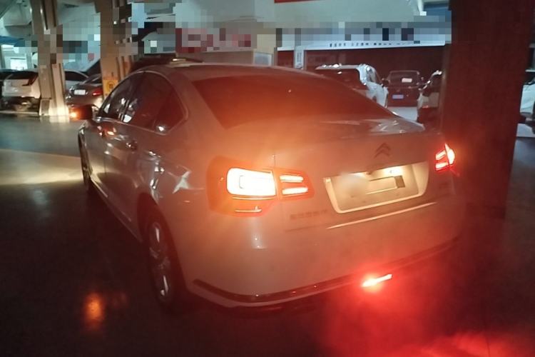 Used Citroen C5 2014 2.0L Automatic Luxury Edition Rear Left 45 Deg