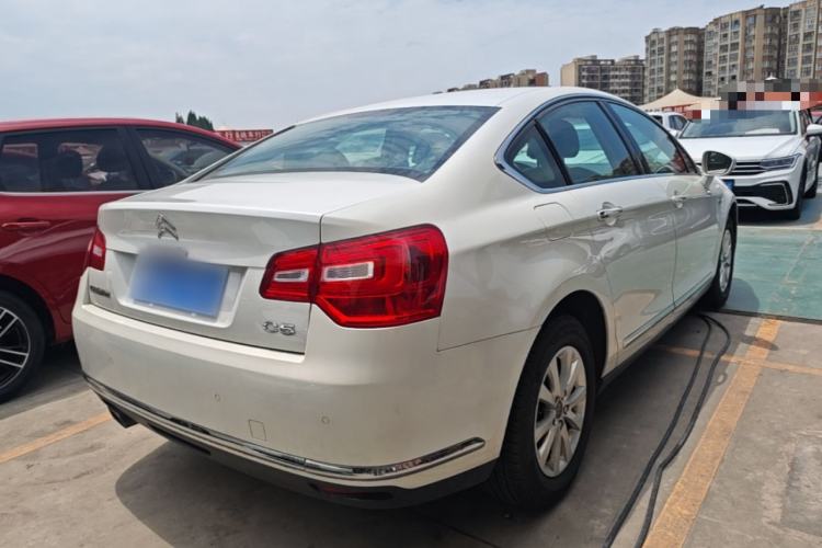 Used Citroen C5 2014 1.6T Automatic Luxury Model Rear Right 45 Deg