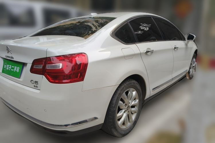 Used Citroen C5 2014 2.3L Automatic Luxury Version Rear Right 45 Deg