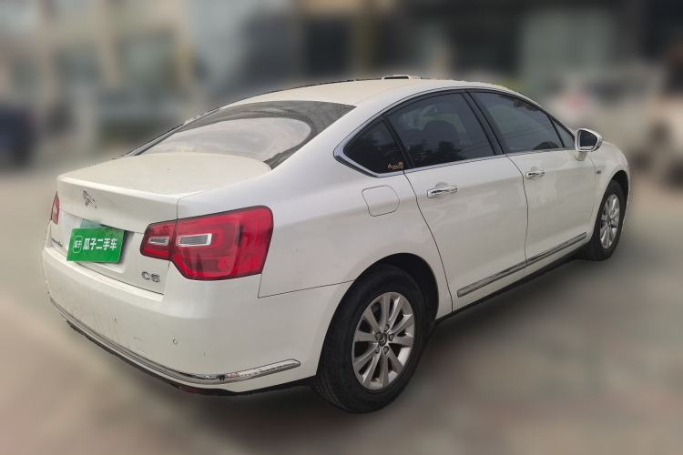 Used Citroen C5 2014 1.6T Automatic Luxury Model Rear Right 45 Deg