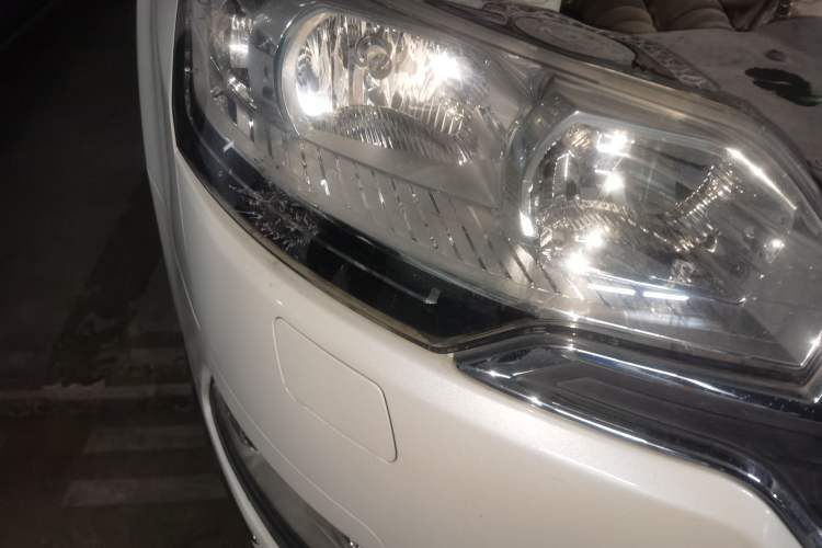 Used Citroen C5 2014 1.6T Automatic Luxury Model Right Front Headlight