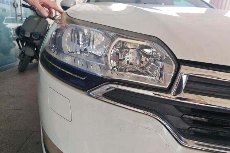 Used Citroen C5 2014 1.6T Automatic Luxury Model Right Front Headlight