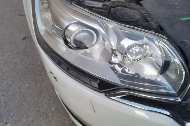 Used Citroen C5 2014 2.3L Automatic Prestige Edition Right Front Headlight