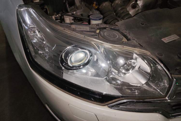Used Citroen C5 2014 1.6T Automatic Prestige Model Right Front Headlight