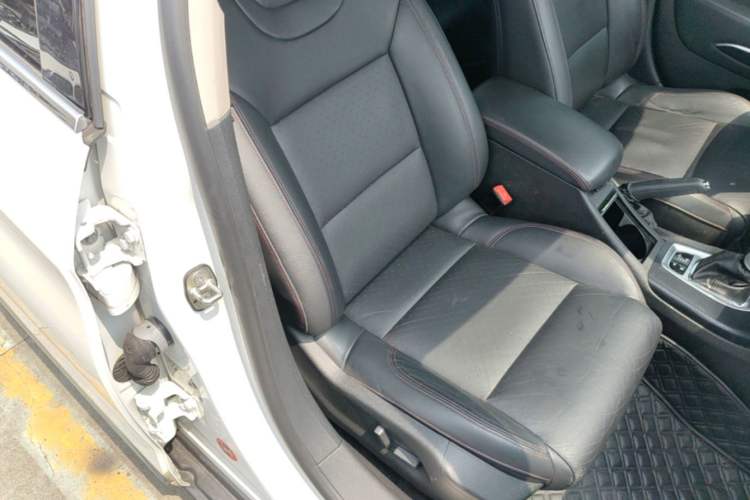 Used Citroen C5 2014 1.6T Automatic Luxury Model Right Front Seat