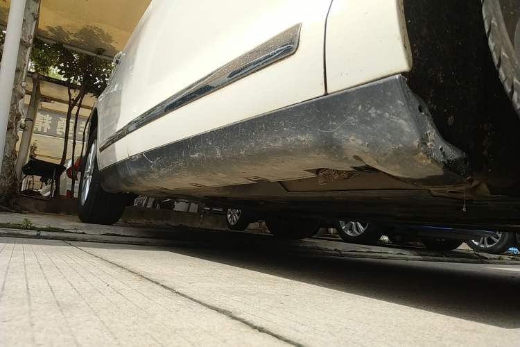 Used Citroen C5 2014 1.6T Automatic Luxury Model Right Side Sill