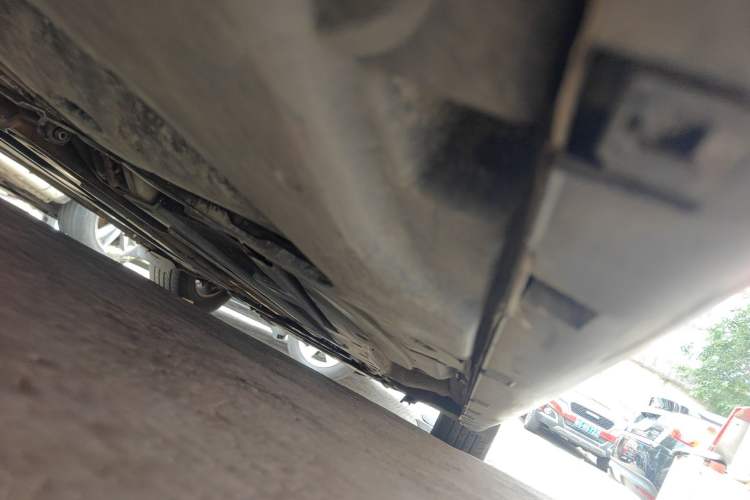 Used Citroen C5 2014 2.0L Automatic Luxury Edition Right Side Sill