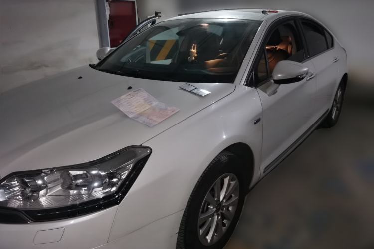 Used Citroen C5 2014 1.6T Automatic Luxury Model Guazi used car, China used car export, Used car for sale, Used cars, Cheapest cars for sale