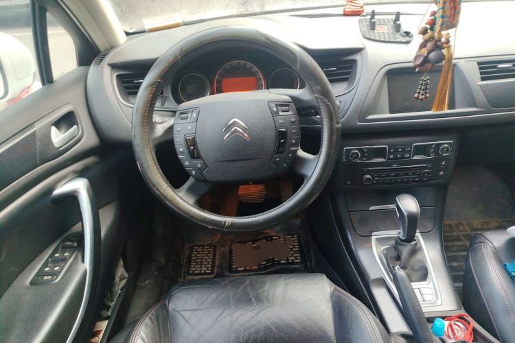 Used Citroen C5 2014 1.6T Automatic Luxury Model Steering Wheel