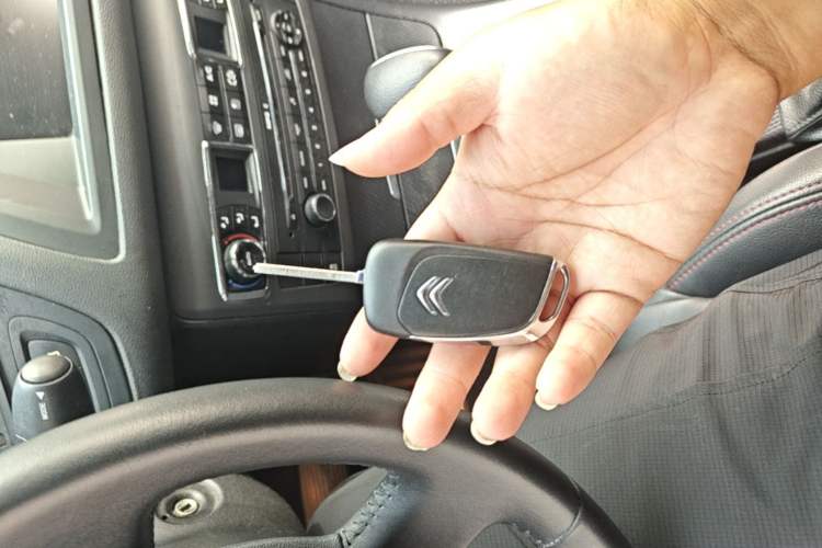 Used Citroen C5 2014 1.6T Automatic Luxury Model Vehicle Key