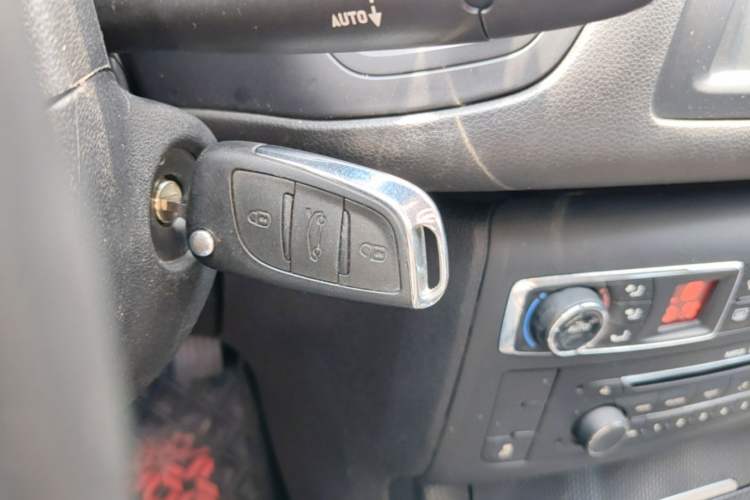 Used Citroen C5 2014 1.6T Automatic Luxury Model Vehicle Key
