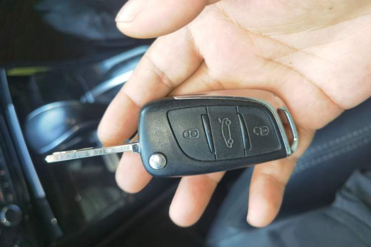 Used Citroen C5 2014 2.3L Automatic Prestige Edition Vehicle Key