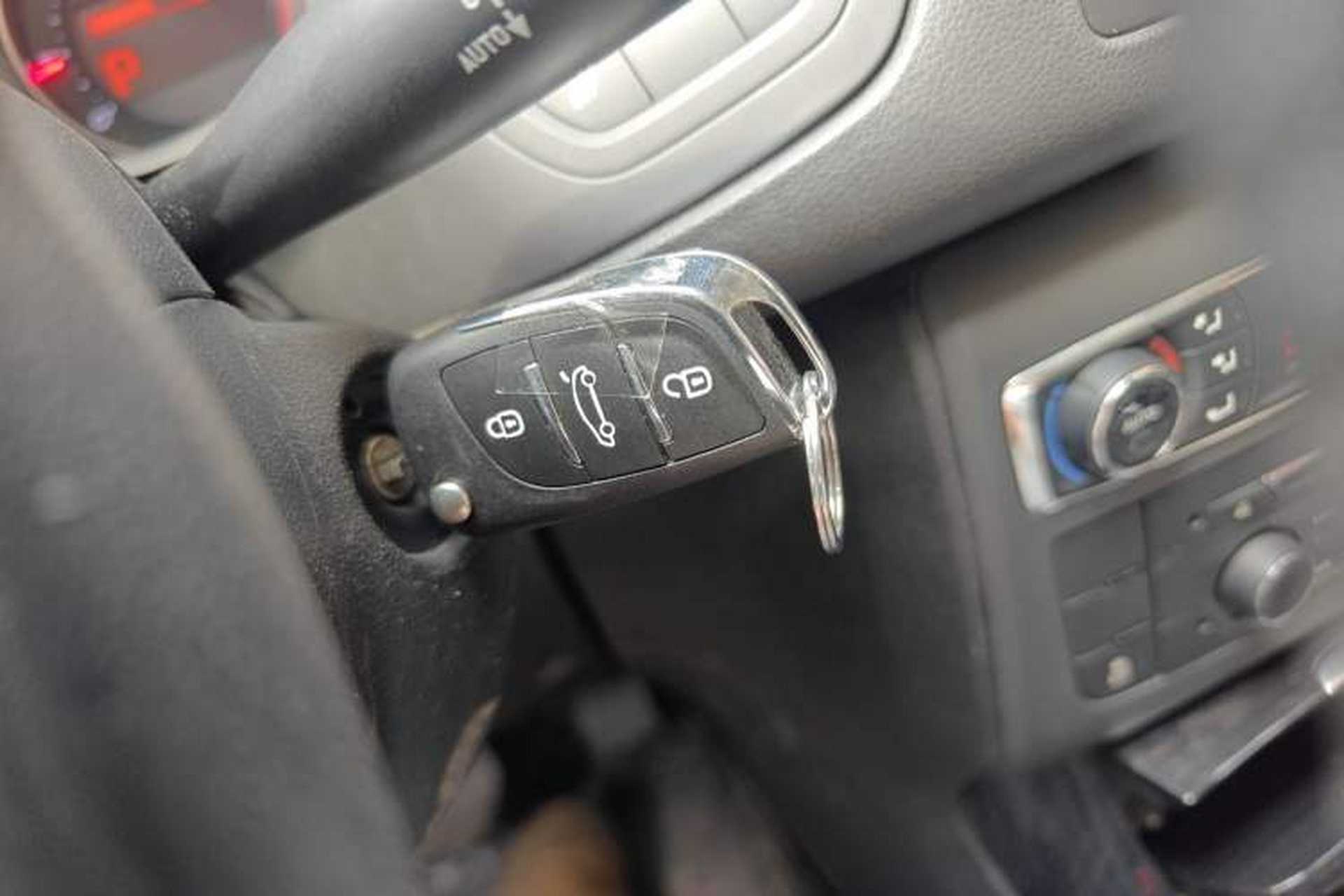 Used Citroen C5 2014 2.0L Automatic Luxury Edition Vehicle Key