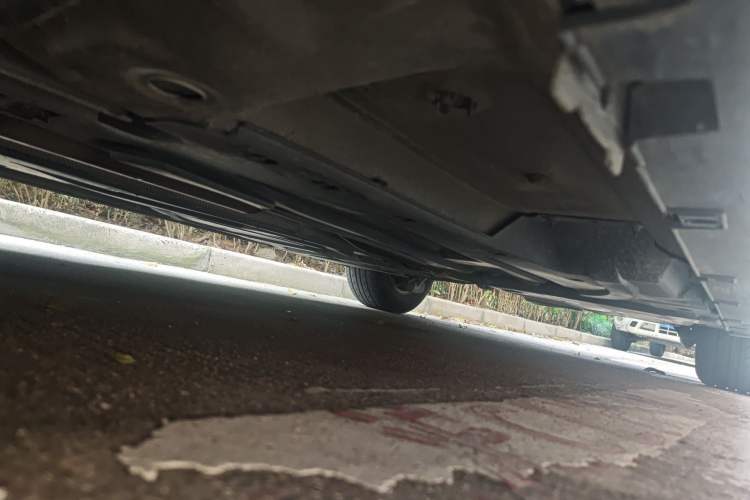 Used Citroen C5 2014 2.0L Automatic Luxury Edition Chassis Front Left