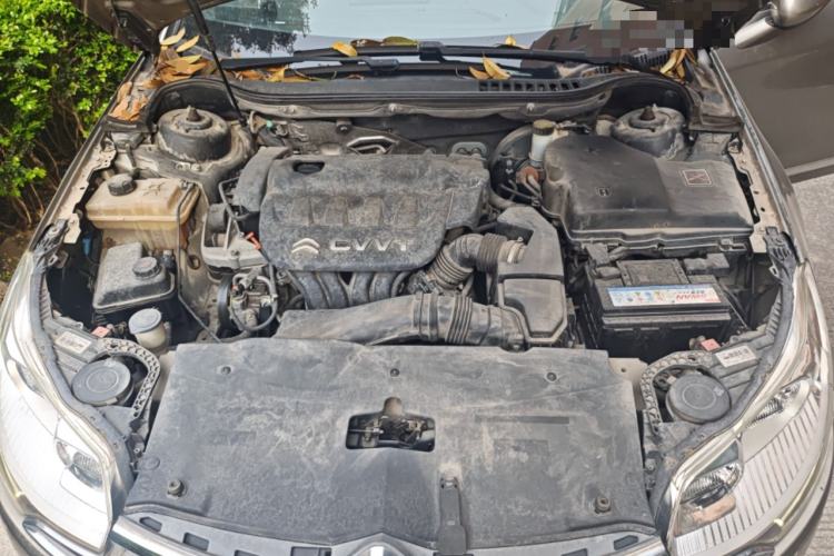 Used Citroen C5 2014 2.0L Automatic Luxury Edition Engine Bay