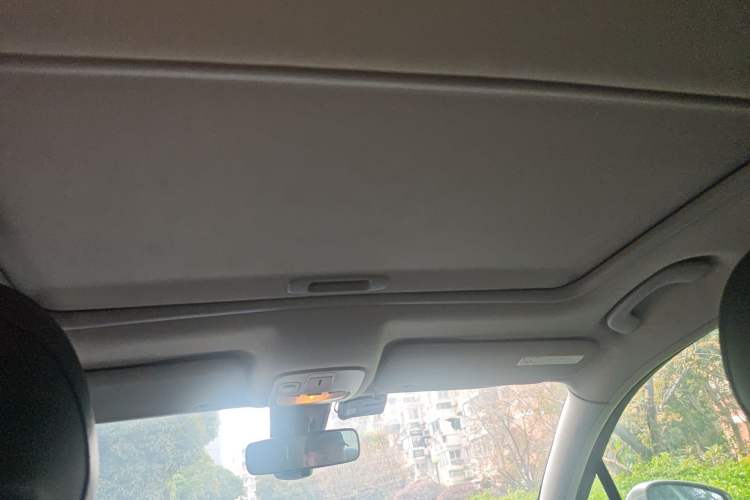Used Citroen C5 2014 2.0L Automatic Luxury Edition Headliner