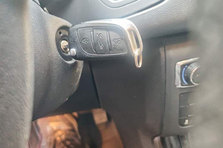 Used Citroen C5 2014 2.0L Automatic Luxury Edition Vehicle Key