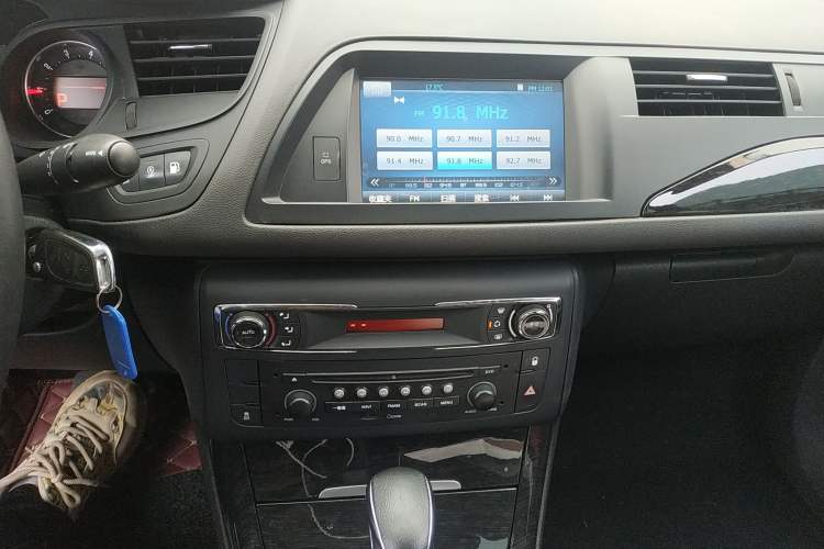 Used Citroen C5 2016 1.6T Automatic Zunyue Model Audio And AC Panel