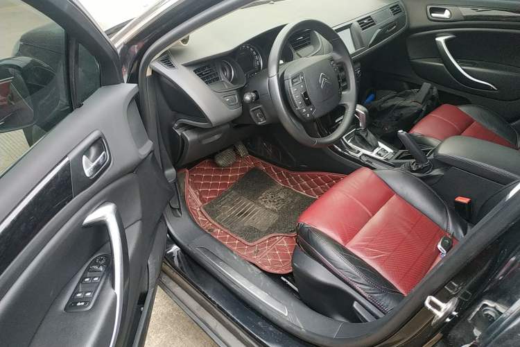 Used Citroen C5 2016 1.6T Automatic Zunyue Model Driver Seat
