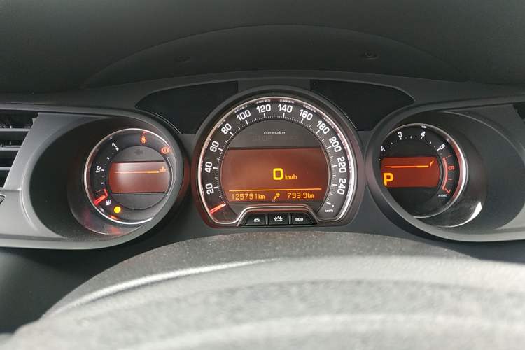 Used Citroen C5 2016 1.6T Automatic Zunyue Model Instrument Cluster