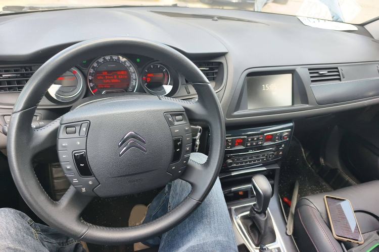 Used Citroen C5 2016 1.8T Automatic Prestige Model Interior 2