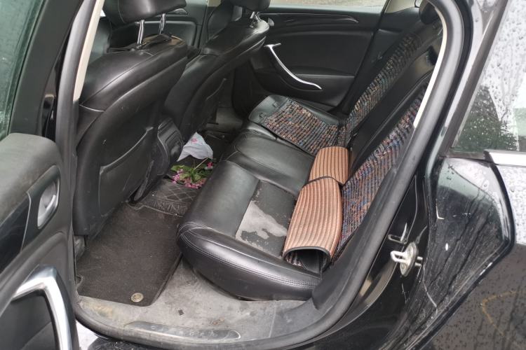 Used Citroen C5 2016 1.6T Automatic Zunyue Model Left Rear Seat