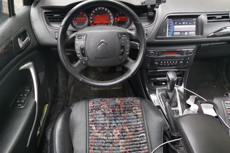 Used Citroen C5 2016 1.6T Automatic Zunyue Model Steering Wheel