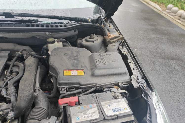 Used Citroen C5 2016 1.6T Automatic Zunyue Model Engine Bay Left