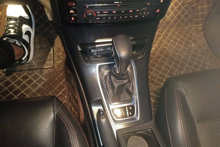 Used Citroen C5 2016 1.8T Automatic Prestige Model Gear Lever