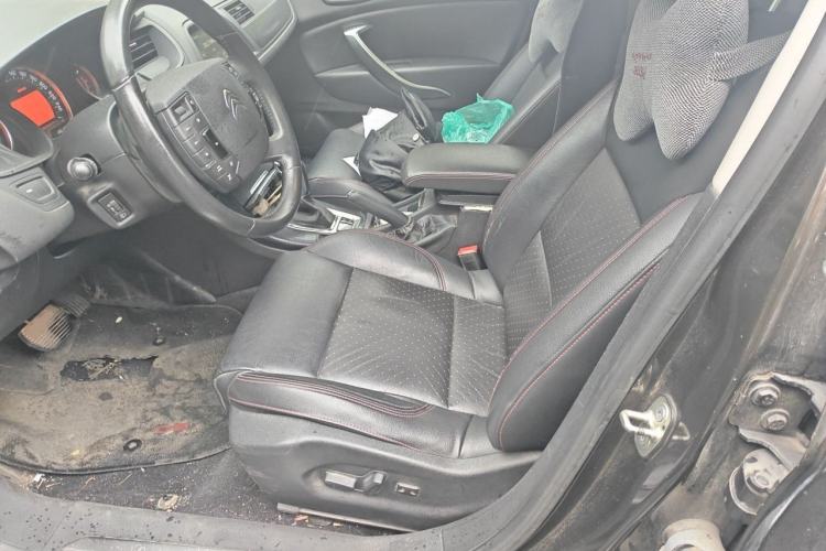 Used Citroen C5 2016 1.6T Automatic Zunyue Model Left Front Seat