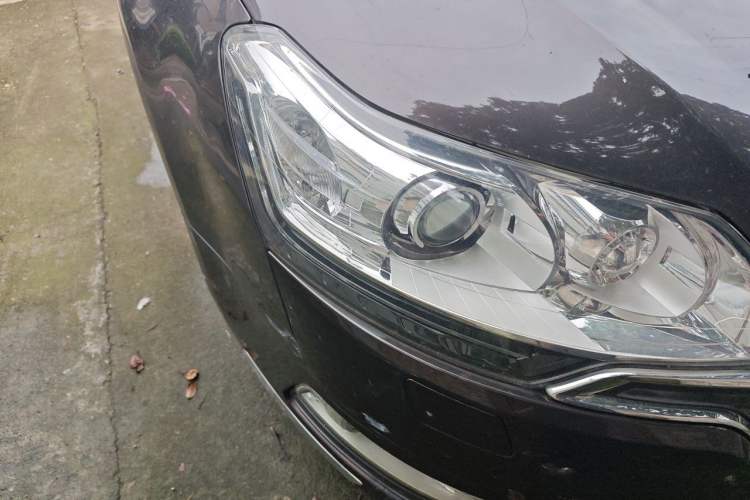 Used Citroen C5 2016 1.8T Automatic Prestige Model Right Front Headlight