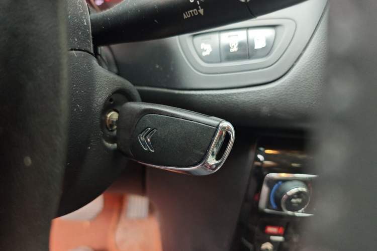 Used Citroen C5 2016 1.8T Automatic Prestige Model Vehicle Key