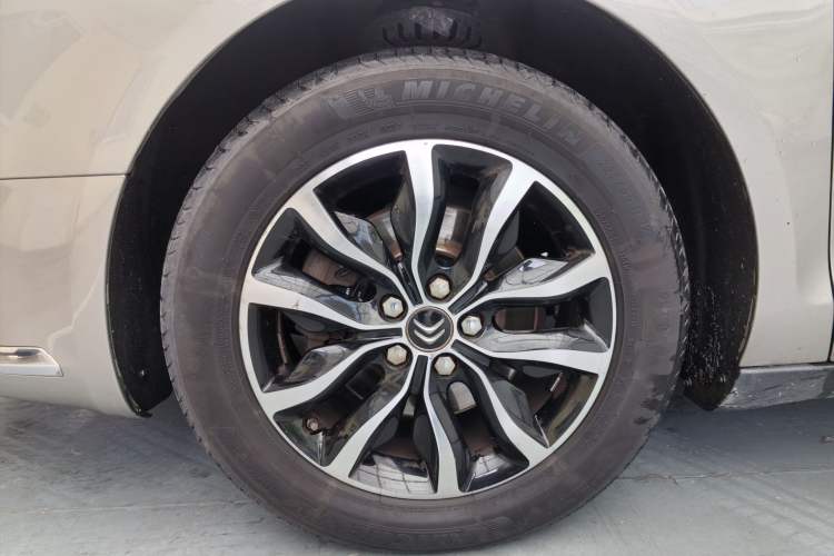 Used Citroen C5 2016 1.6T Automatic Prestige Model Exterior 4