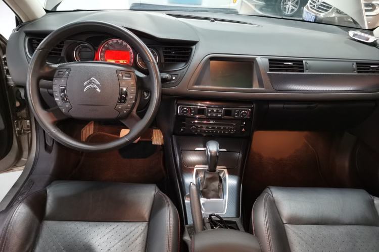 Used Citroen C5 2016 1.6T Automatic Prestige Model Interior 2
