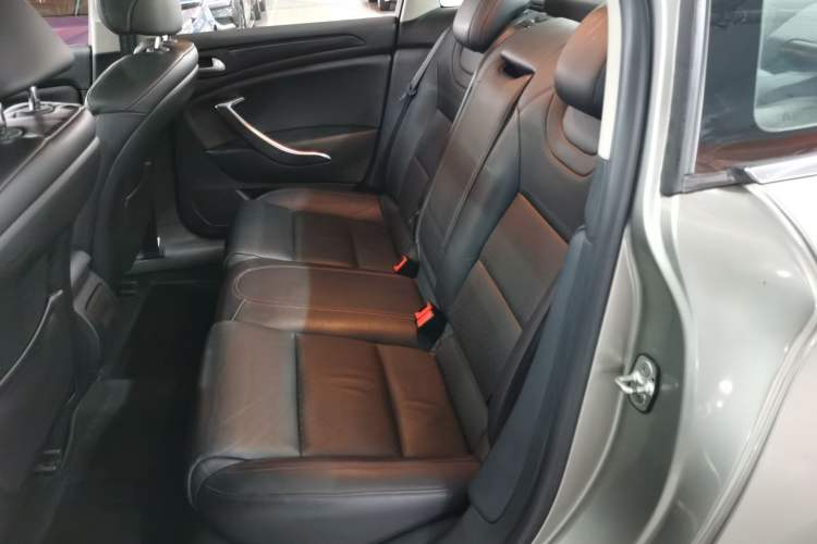 Used Citroen C5 2016 1.6T Automatic Prestige Model Interior 4