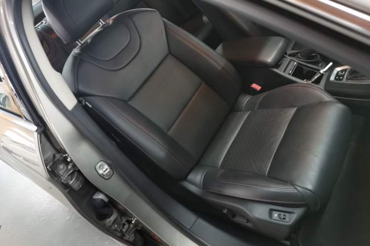 Used Citroen C5 2016 1.6T Automatic Prestige Model Right Front Seat