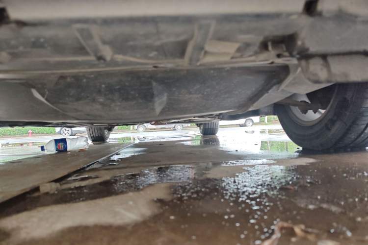 Used Citroen C5 2016 1.6T Automatic Zunyue Model Chassis Front
