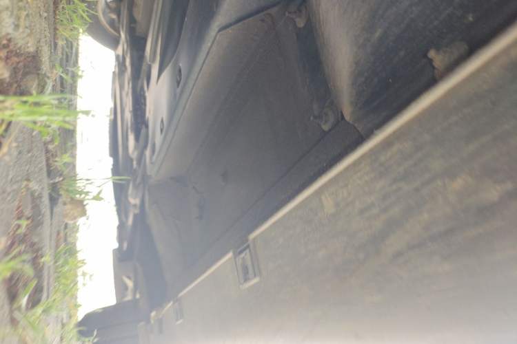 Used Citroen C5 2016 1.6T Automatic Zunyue Model Chassis Front Right