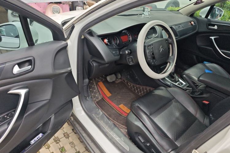 Used Citroen C5 2016 1.6T Automatic Luxury Model Driver Seat