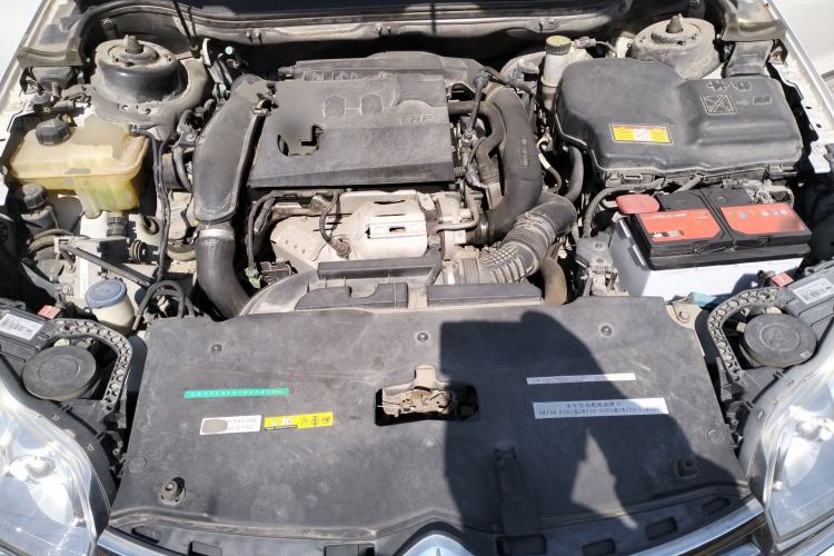 Used Citroen C5 2016 1.8T Automatic Luxury Model Engine Bay