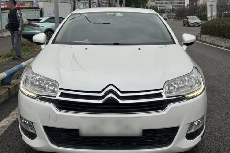 Used Citroen C5 2016 1.6T Automatic Zunyue Model Exterior 4