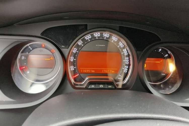 Used Citroen C5 2016 1.6T Automatic Zunyue Model Instrument Cluster