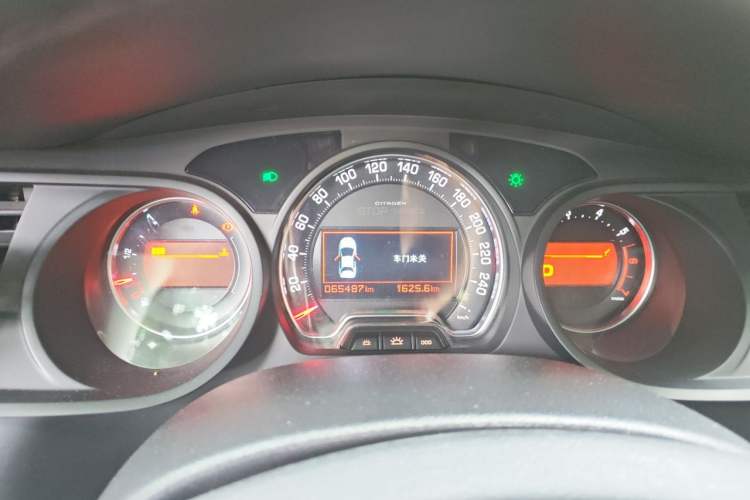 Used Citroen C5 2016 1.8T Automatic Luxury Model Instrument Cluster