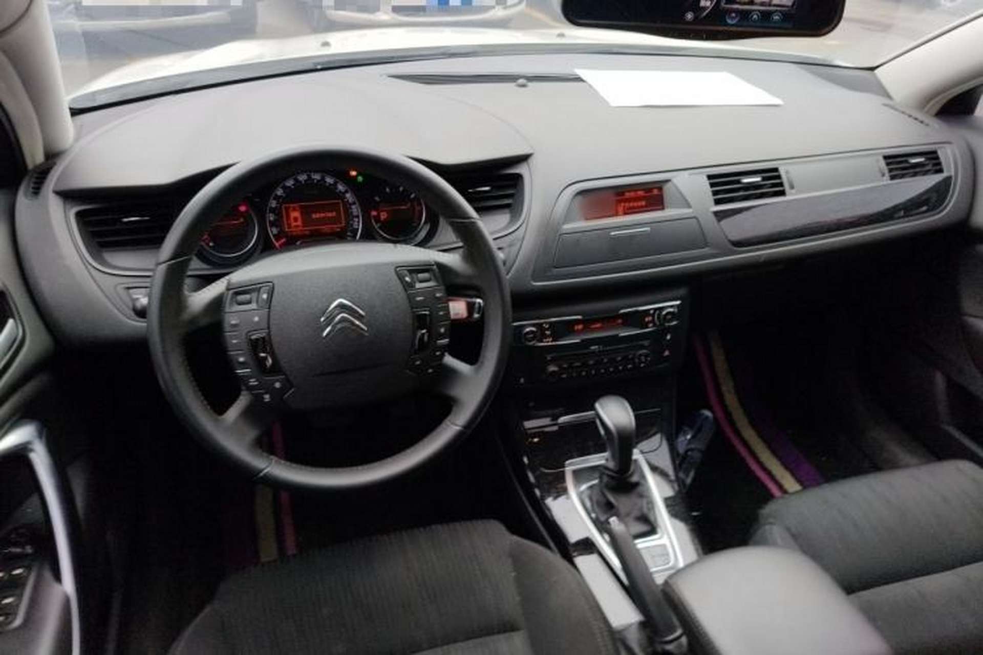Used Citroen C5 2016 1.6T Automatic Zunyue Model Interior 2