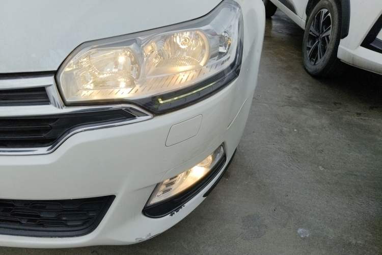 Used Citroen C5 2016 1.6T Automatic Zunyue Model Left Front Headlight