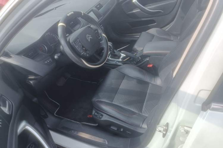 Used Citroen C5 2016 1.8T Automatic Luxury Model Left Front Seat
